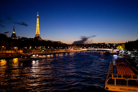 Paris by Night 1